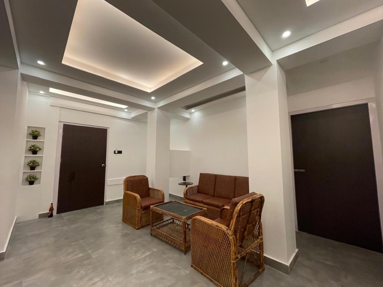 Blue Angel Guest House Shillong Bagian luar foto