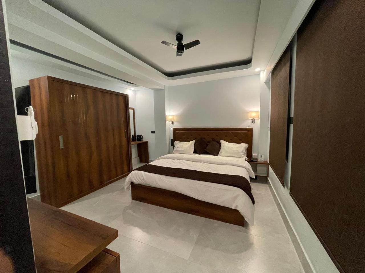 Blue Angel Guest House Shillong Bagian luar foto