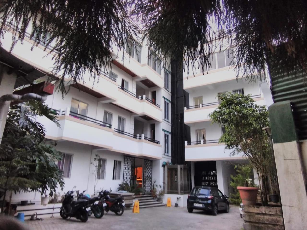 Blue Angel Guest House Shillong Bagian luar foto