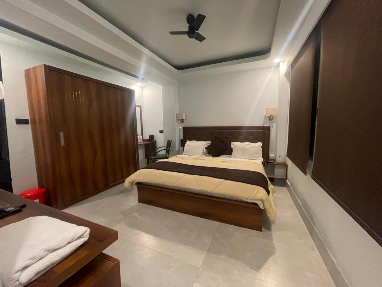 Blue Angel Guest House Shillong Bagian luar foto